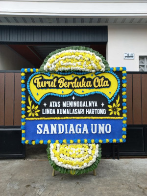 Papan Bunga Duka di Ngesrep