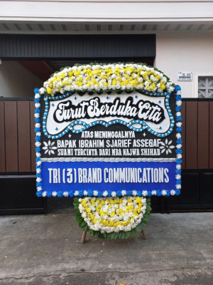 Papan Bunga Duka di Ngesrep